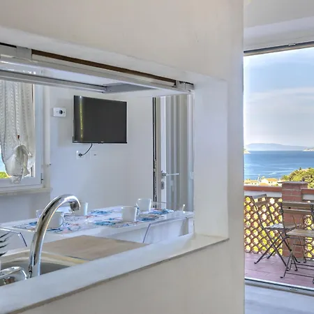 Il Gioiello Del Mare - Sea View Apartment Cavo